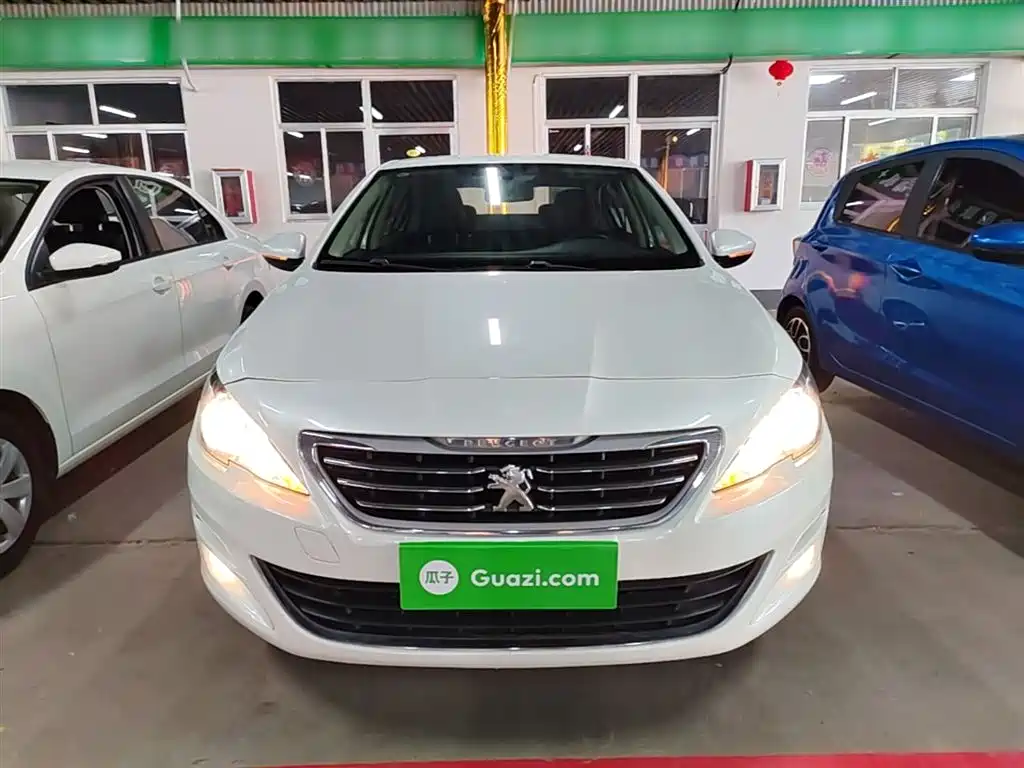 Peugeot 408 2014 1.8L Automatic Luxury Edition фото 3