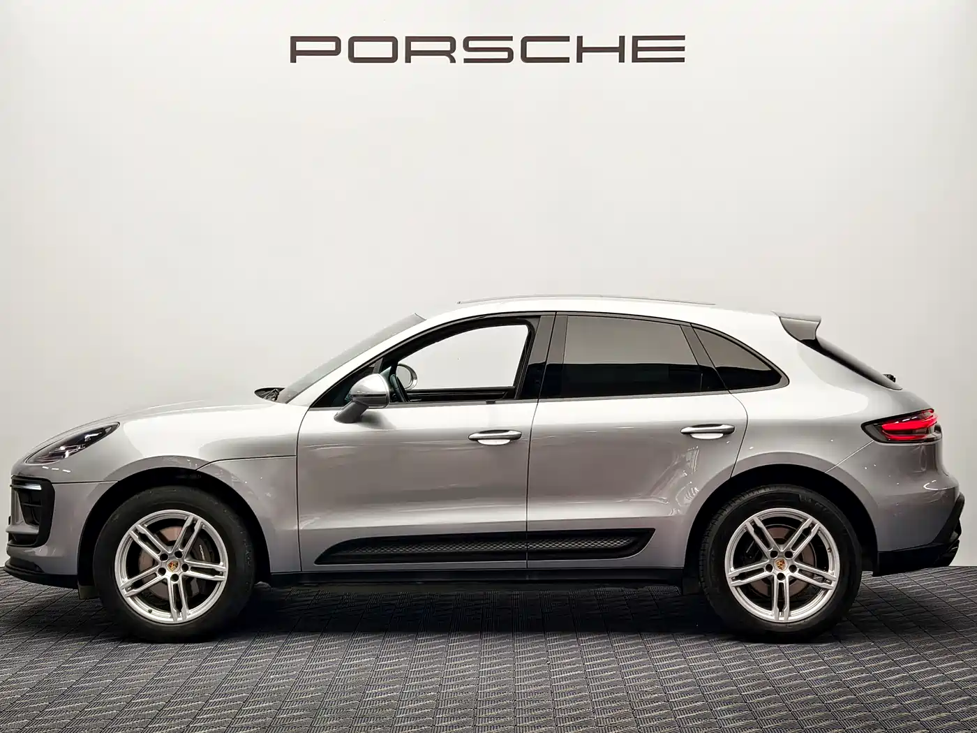 Porsche Macan 2022 Macan 2.0T фото 4