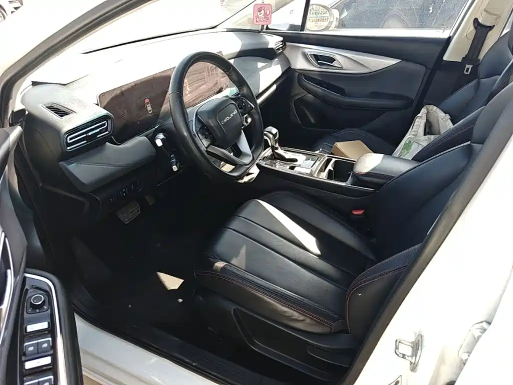 BAIC Beijing U5 PLUS 2024 2023 1.5L CVT Luxury Edition
