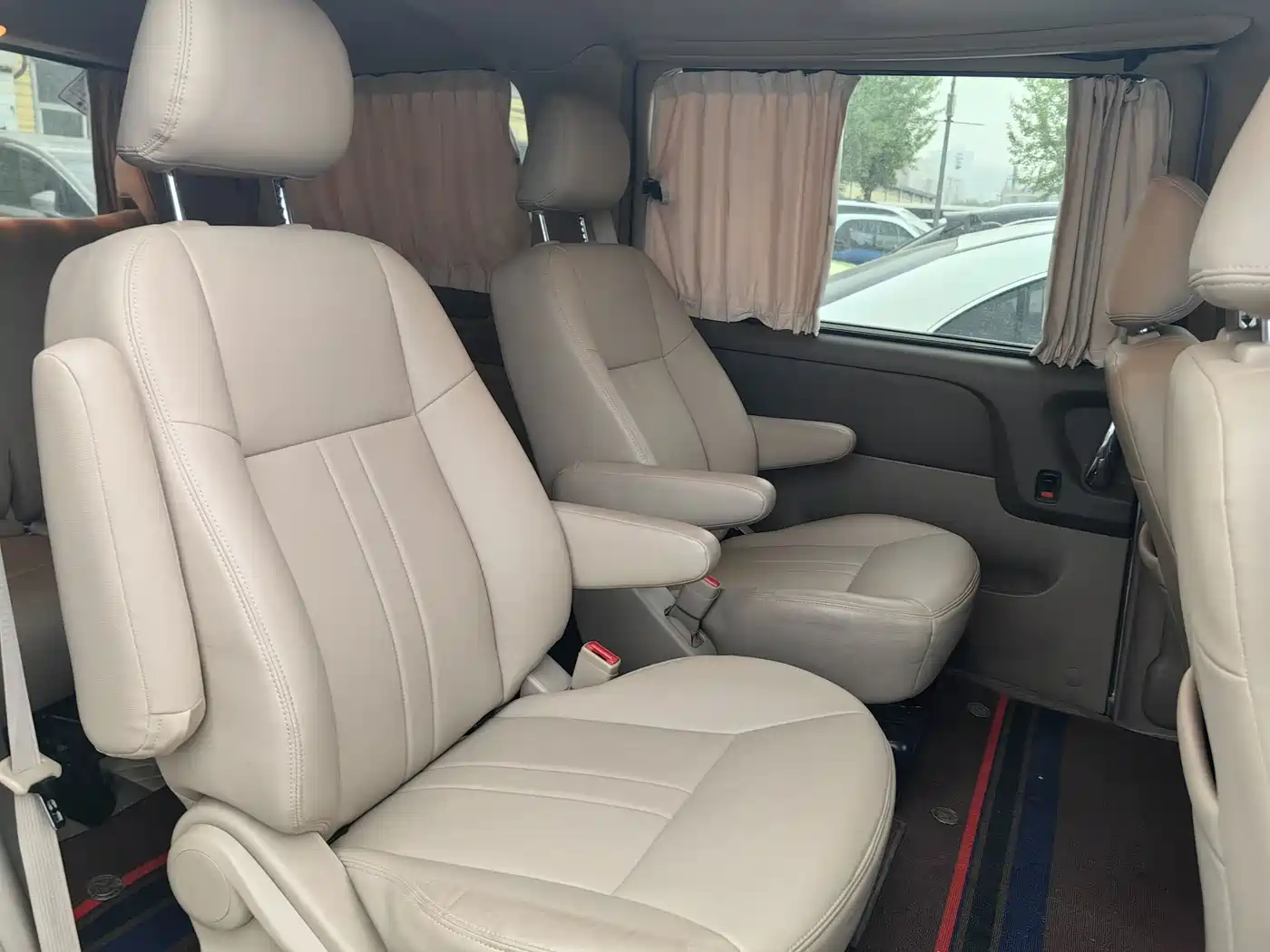 Buick GL8 2014 2.4L Classic Edition фото 9
