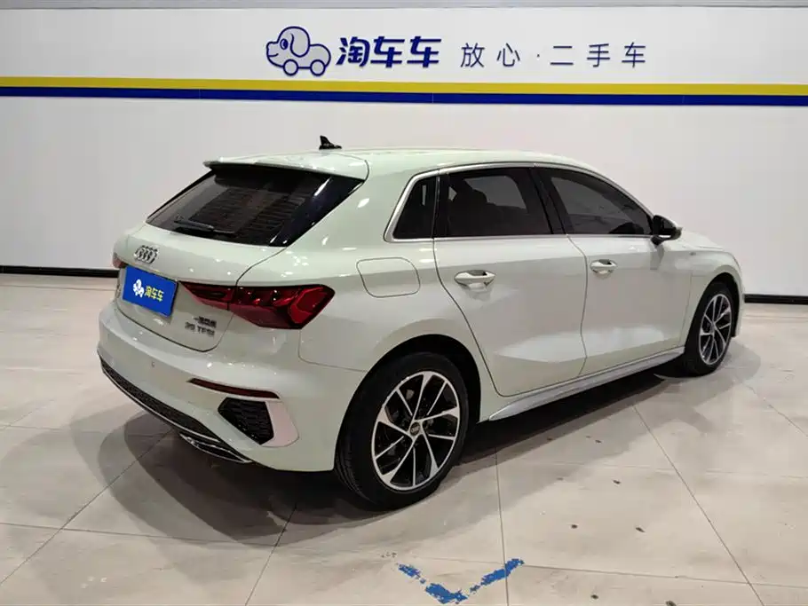 Audi A3 2024 Model Sportback 35 TFSI Progressive Sport фото 3