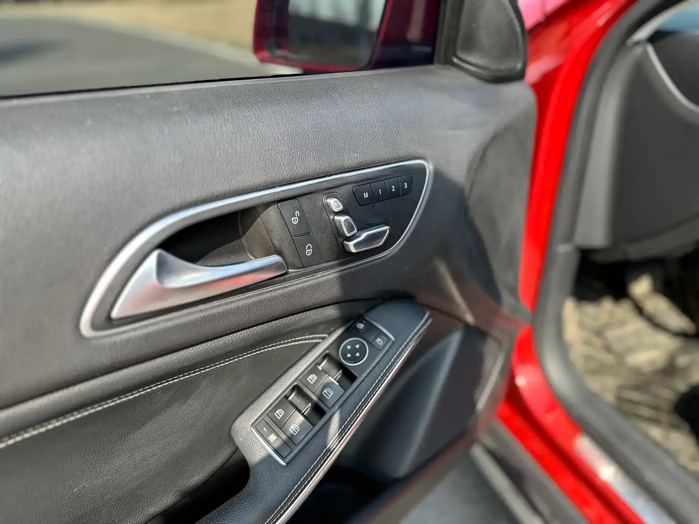 Mercedes-Benz GLA 2018 GLA 200 Dynamic фото 11