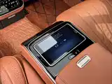 Фото 13 - Mercedes-Benz S-Class