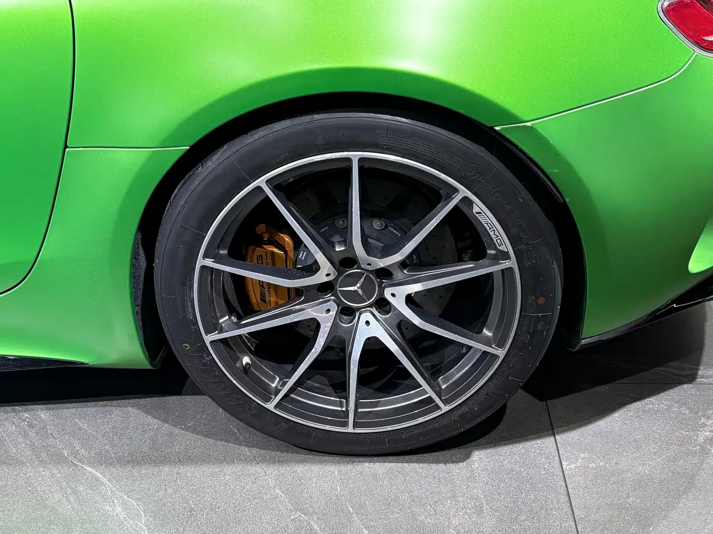 Mercedes-Benz AMG GT 2017 AMG GT R фото 6