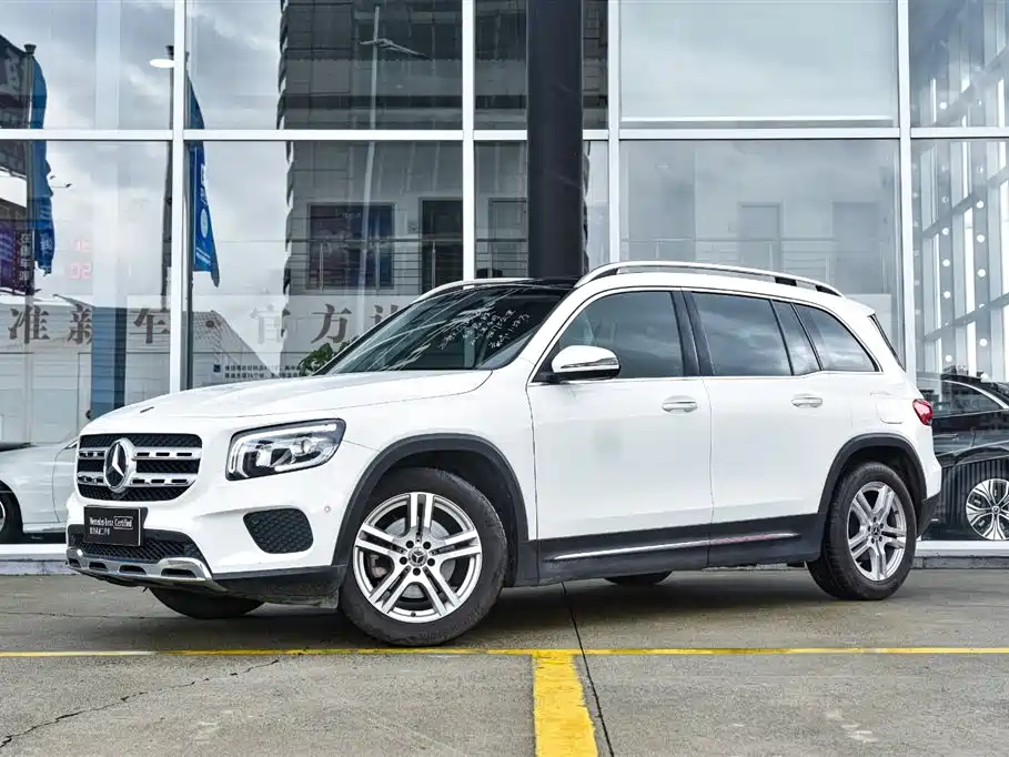 Фото 1 - Mercedes-Benz GLB