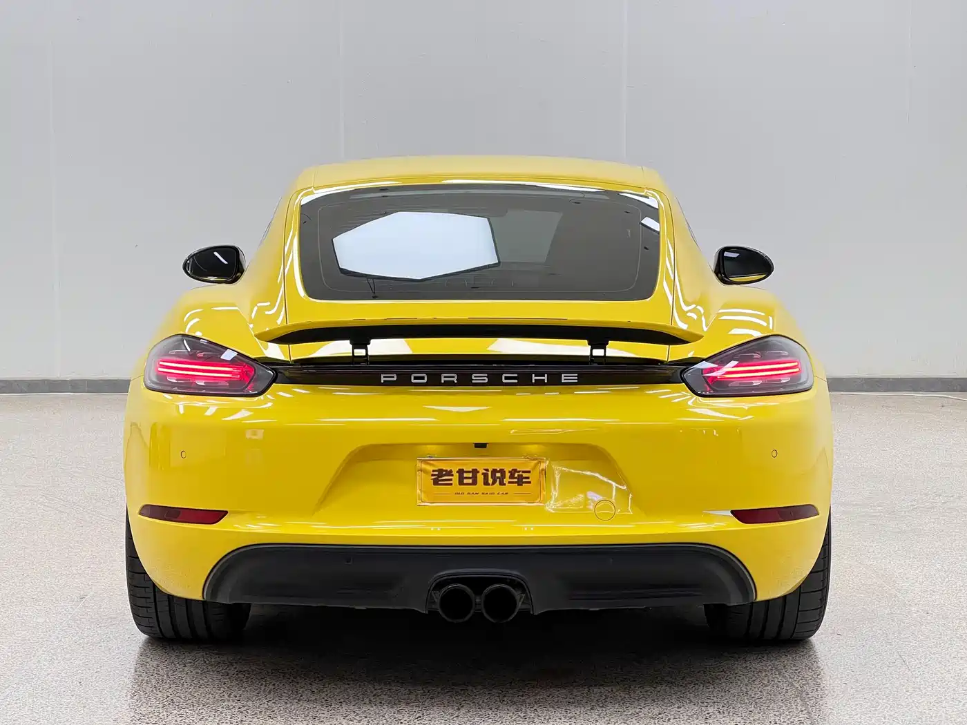Porsche 718 2016 Cayman 2.0T фото 6