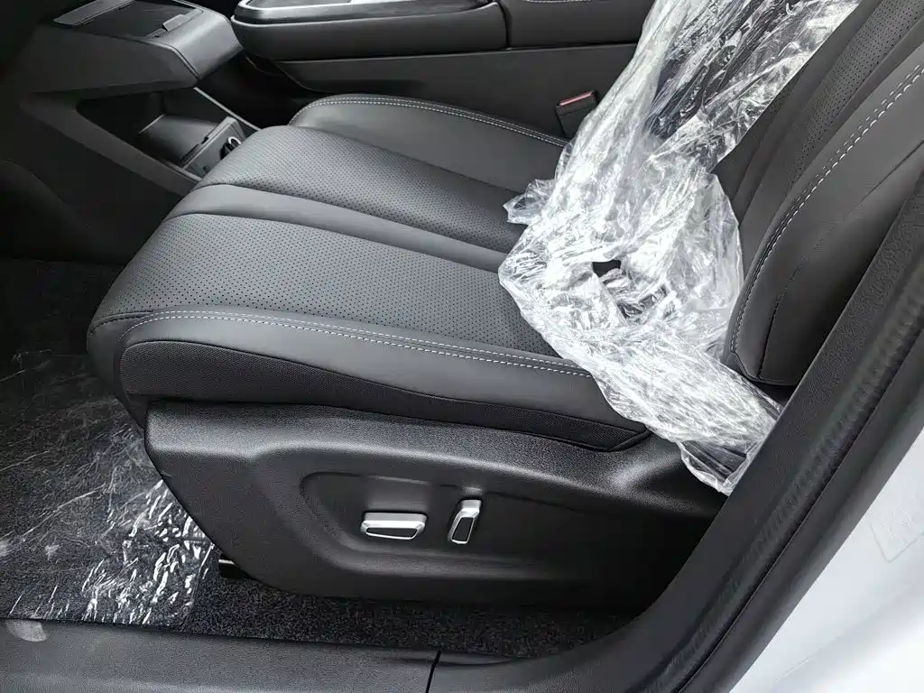 Dongfeng Aeolus Dongfeng Fengshen L7 2026 2025 430 Comfort
