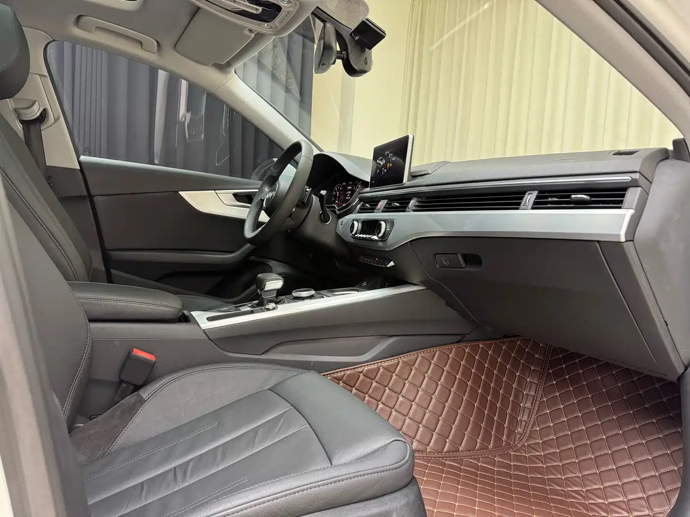 Audi A4L 2019 40 TFSI Fashion (China VI) фото 30