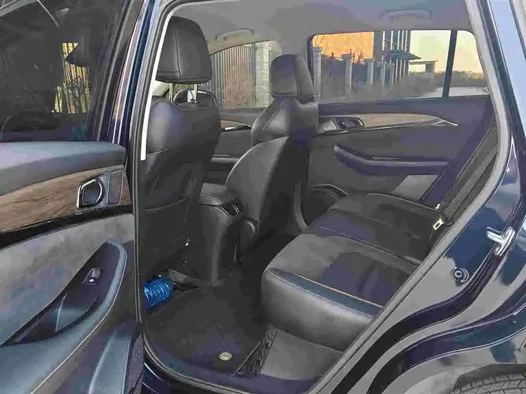 Фото 9 - Skyworth Auto Skyworth HT-i