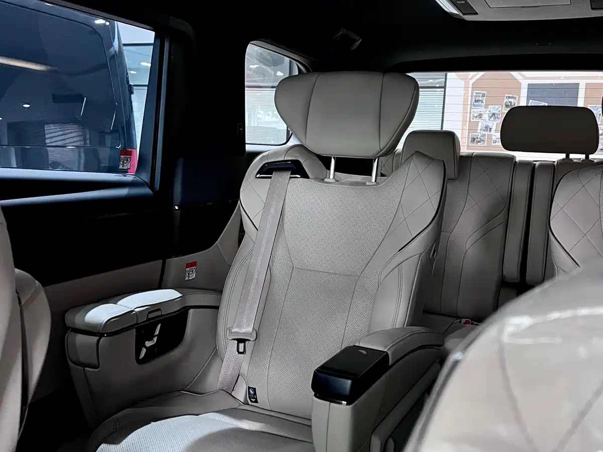 Toyota Alphard 2024 Hybrid 2.5L Prestige Edition фото 12