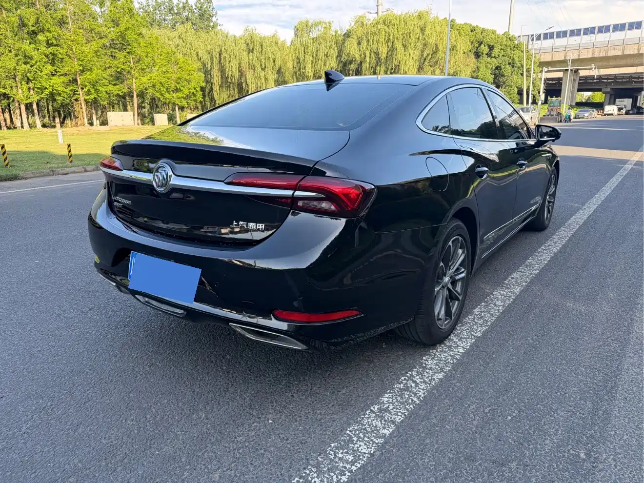 BUICK LACROSSE