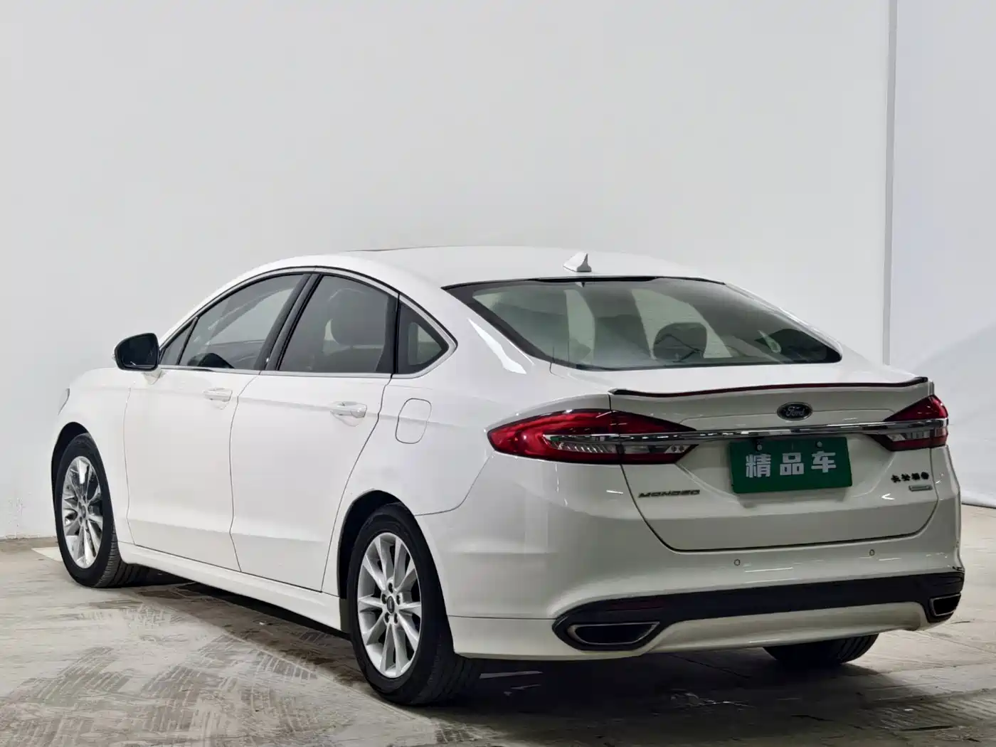 Фото 6 - Ford Mondeo