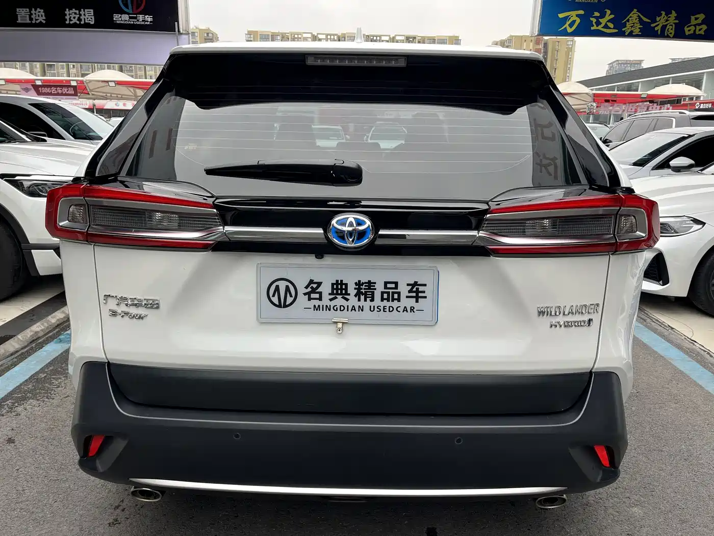 Toyota Wildlander 2026 2023 Hybrid 2.5L E-CVT AWD Premium Edition