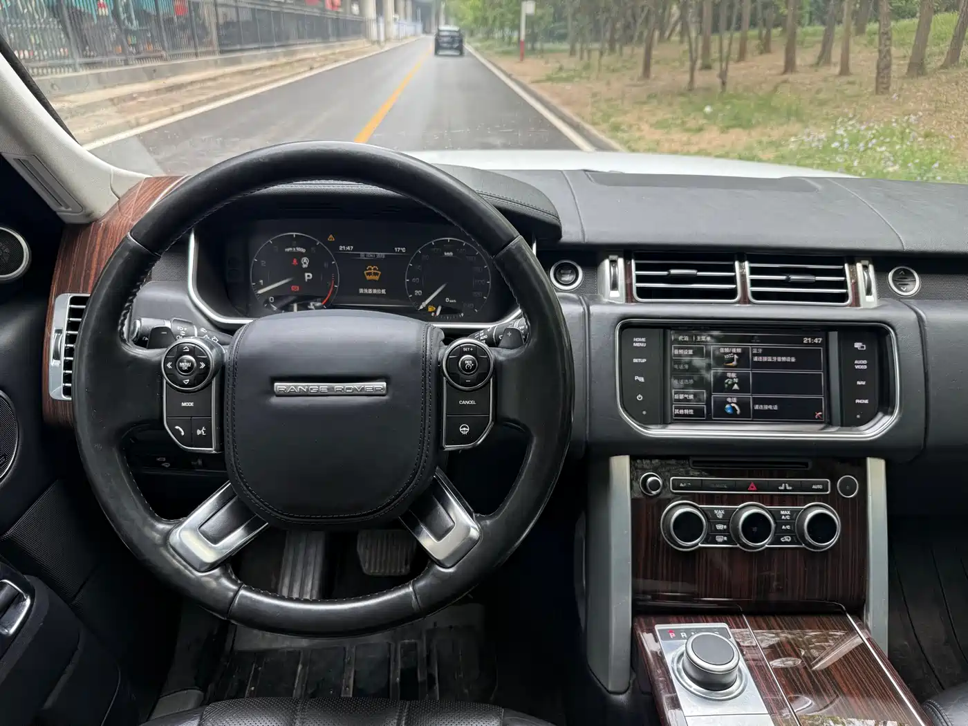 Land Rover Range Rover 2014 3.0 SC V6 Vogue фото 8