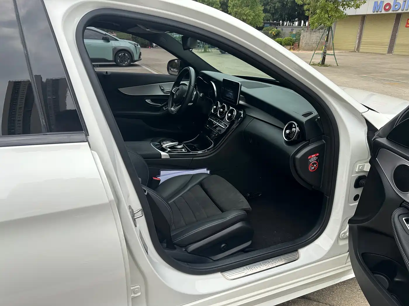 Mercedes-Benz C-Class 2018 C 200 Sport Edition фото 30