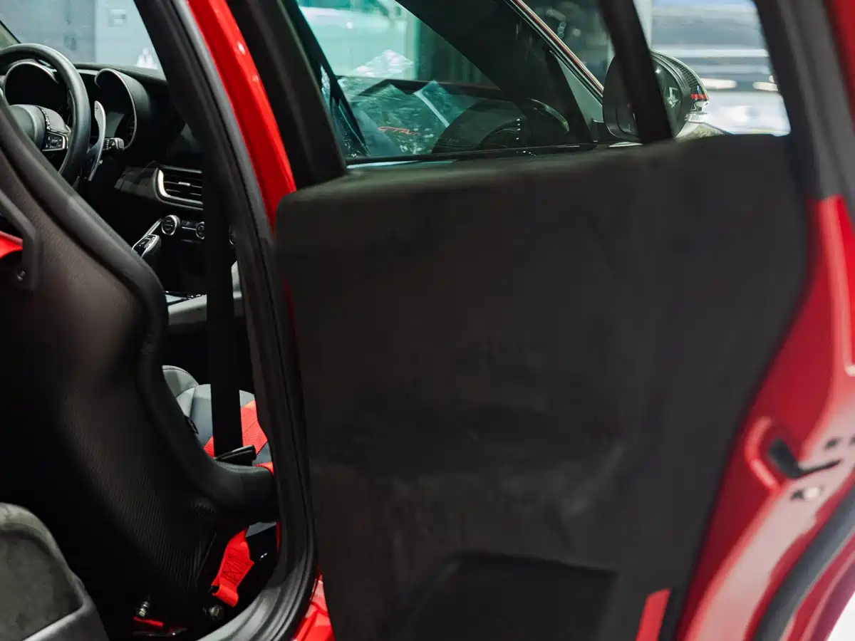 Alfa Romeo Giulia 2022 2021 GTAm