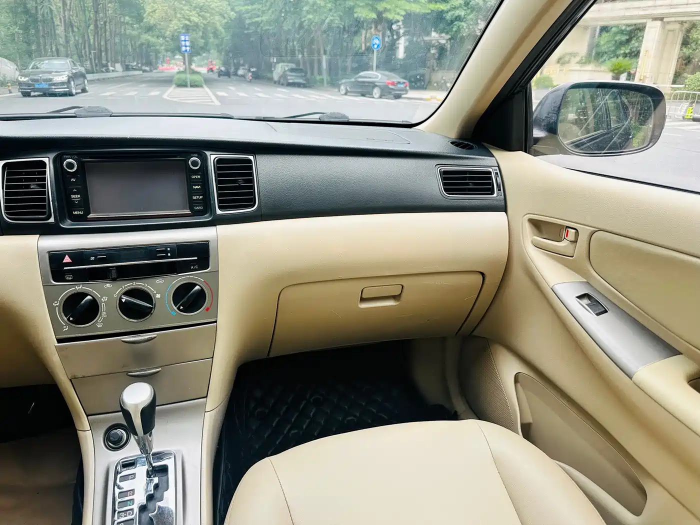 Toyota Corolla 2013 1.6L Automatic Excellence Edition фото 21