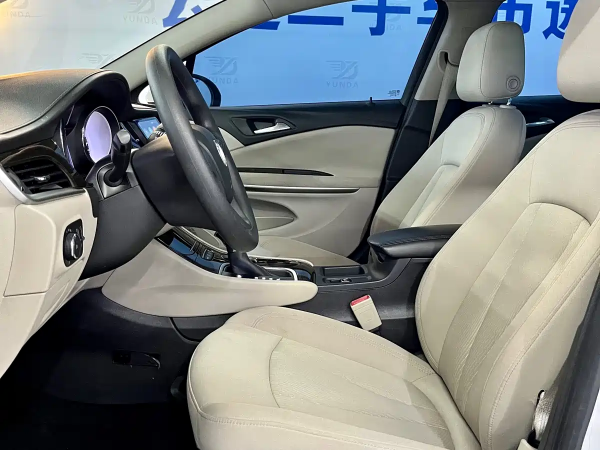 Buick Verano 2018 Sedan 15S Automatic Progressive фото 9