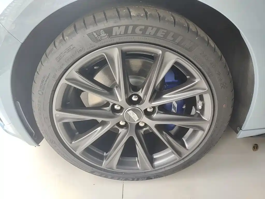 Cadillac CT5 2025 2025 Model 28T Track Performance Edition + Peak Track Package