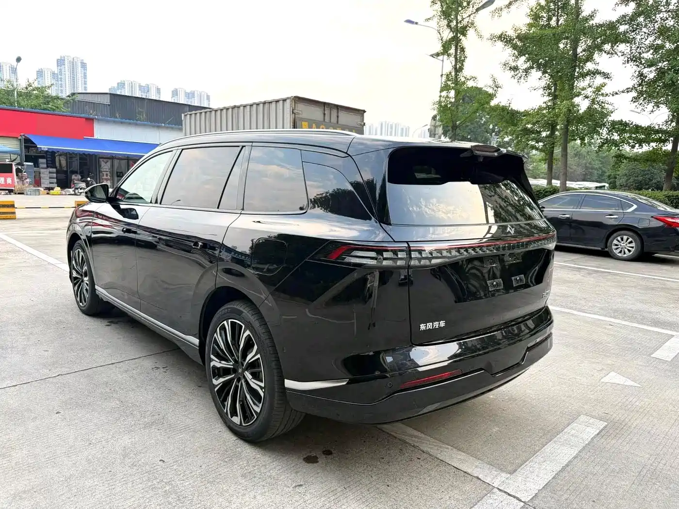 Dongfeng Yipai eπ008 2026 2026 6-seater EREV Family Joy Edition