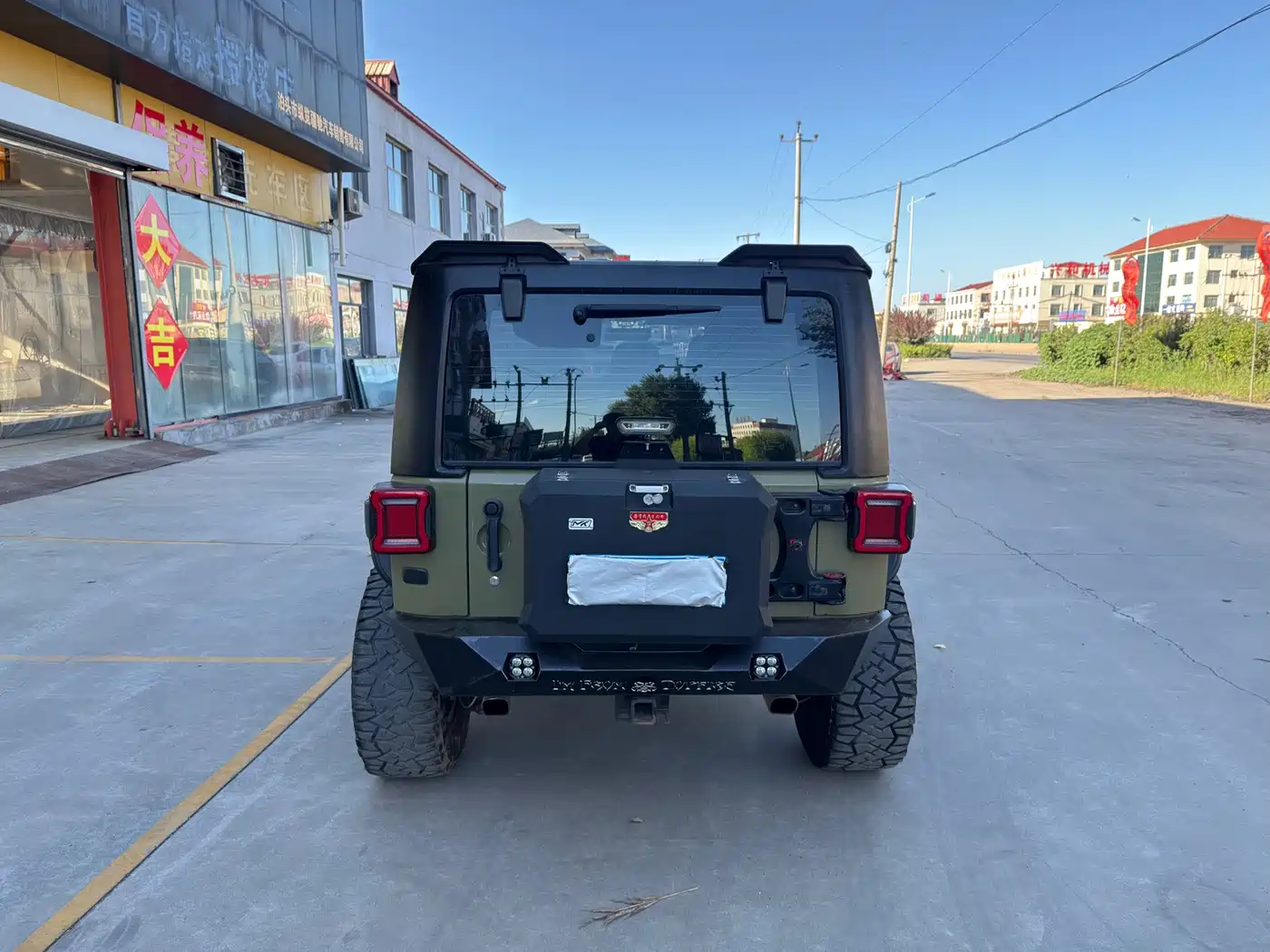 Фото 6 - Jeep Wrangler