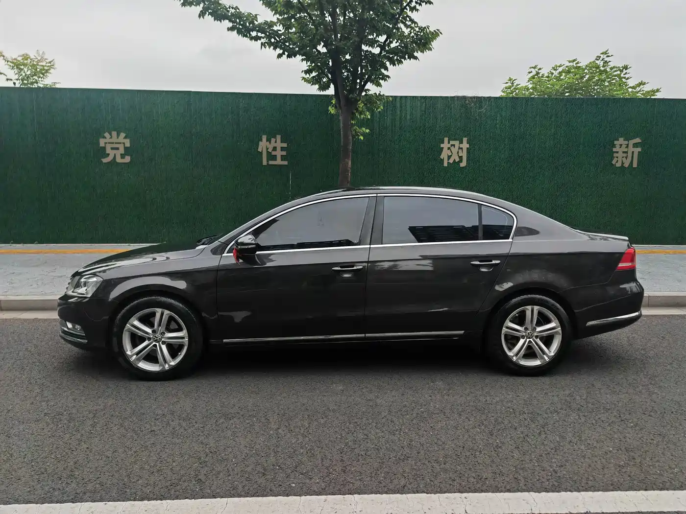 Фото 3 - Volkswagen Magotan