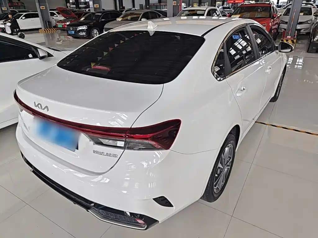 Kia K3 2024 2024 1.5L CVT Comfort Premium Edition