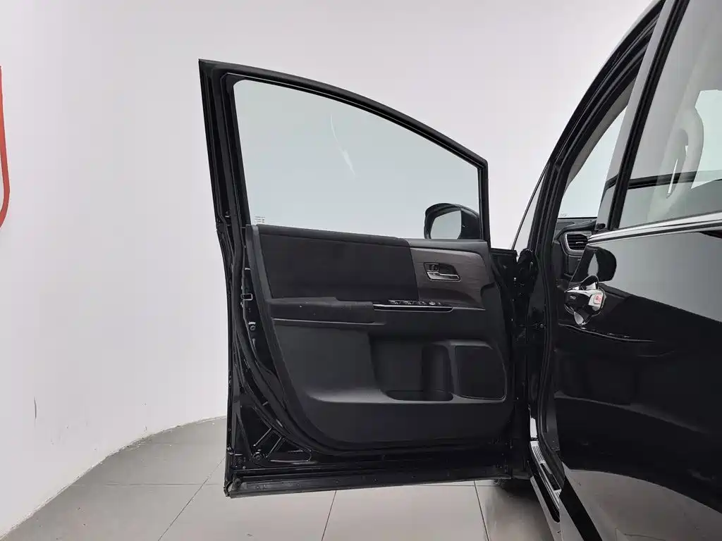 Honda Odyssey 2025 2026 2.0L e:HEV Sharp Delight Edition