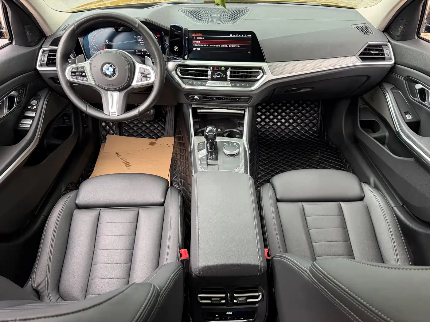 BMW 3 Series 2020 325i M Sport Black Night Package фото 15