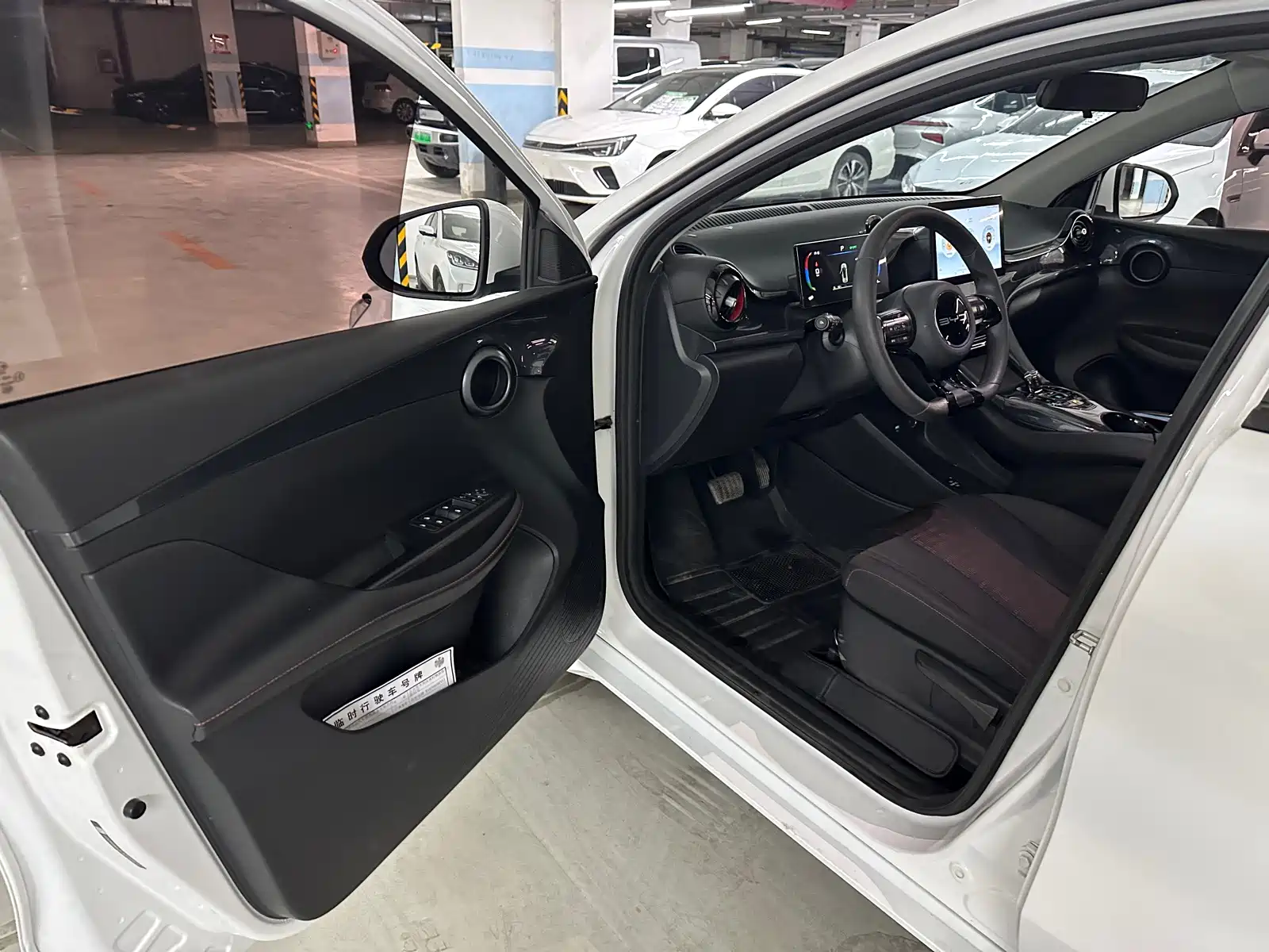 Фото 9 - BYD e2