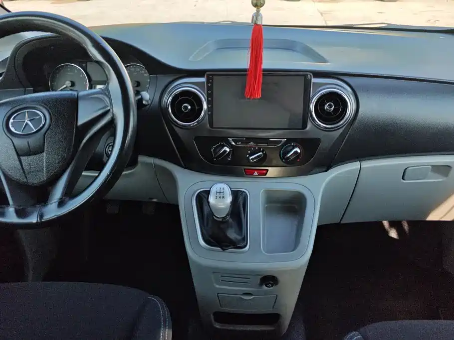 JAC Refine M3 2017 2015 Maker Edition 1.6L Luxury