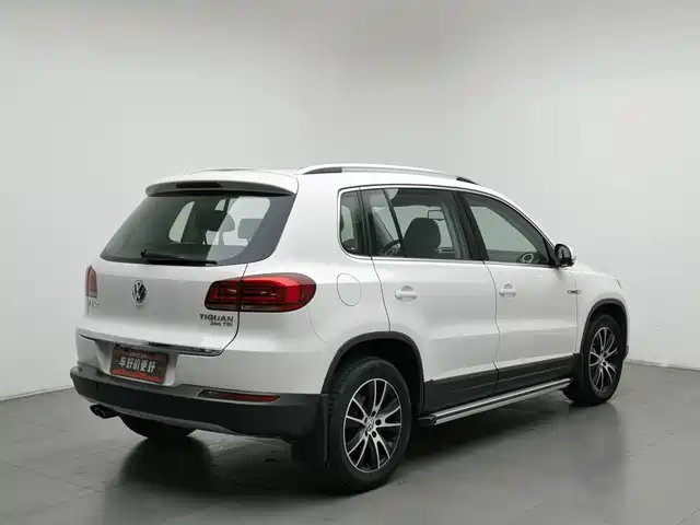 Volkswagen Tiguan 2016 Model 300TSI Automatic 4WD Luxury Edition — фото 2