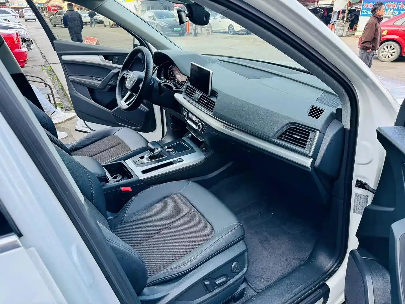 Audi Q5L 2020 40 TFSI Prestige Fashion фото 8