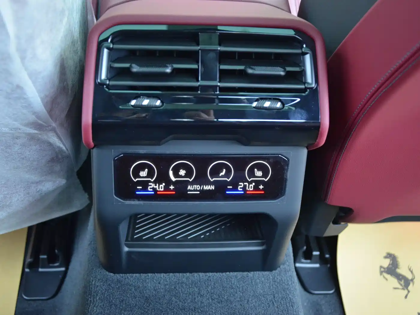 BMW 5 Series 2026 Model Year Facelift 530Li Leading M Sport Package фото 11