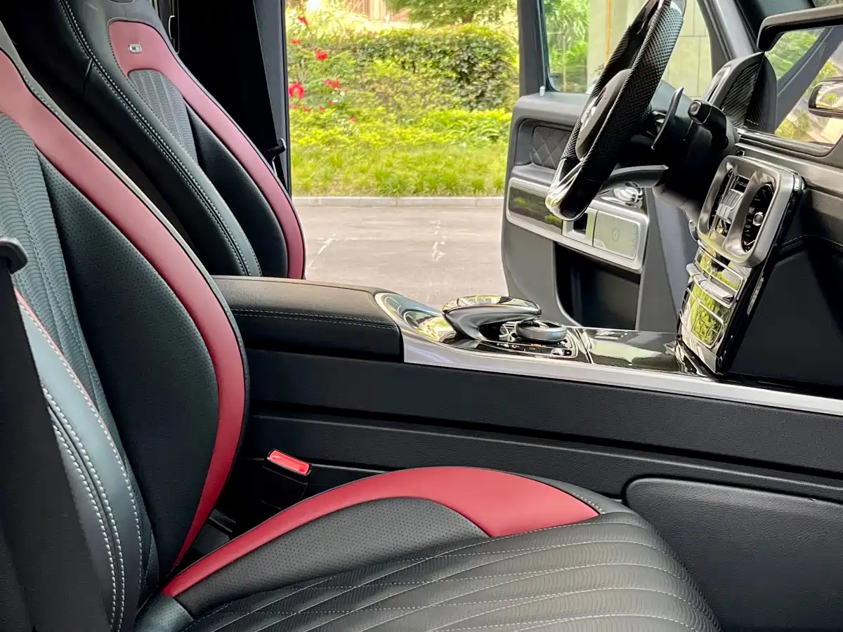 Mercedes-Benz G-Class фото 18