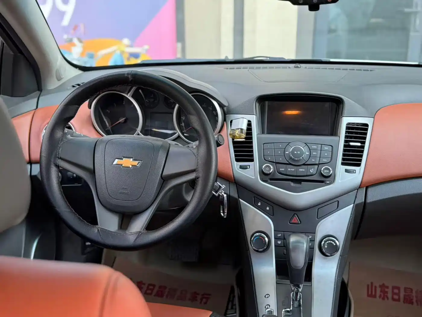 Chevrolet Cruze 2013 Model 1.8L SE AT фото 11
