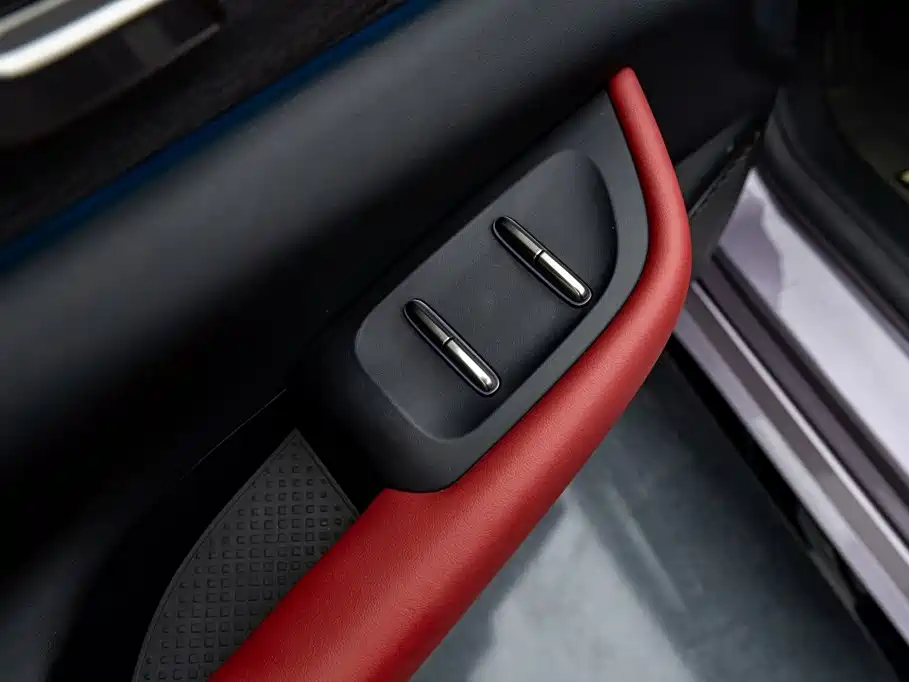 Exeed Exlantix ES 2025 2025 Range Extender Max Urban Assist