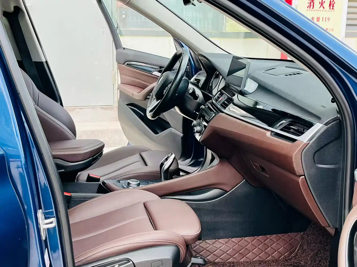 Фото 7 - BMW X1