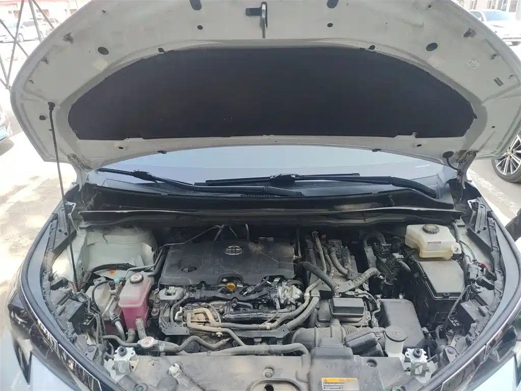 Toyota Sienna 2024 2.5L Hybrid Comfort Edition фото 11