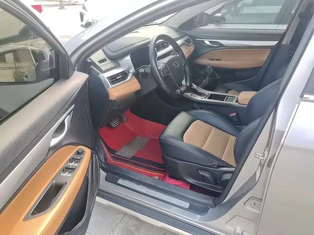 Фото 16 - Geely Vision S1