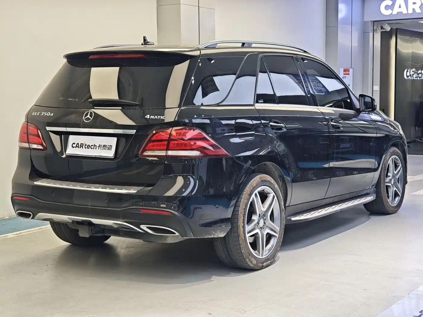 Mercedes-Benz GLE 2016 GLE 350 d 4MATIC фото 4