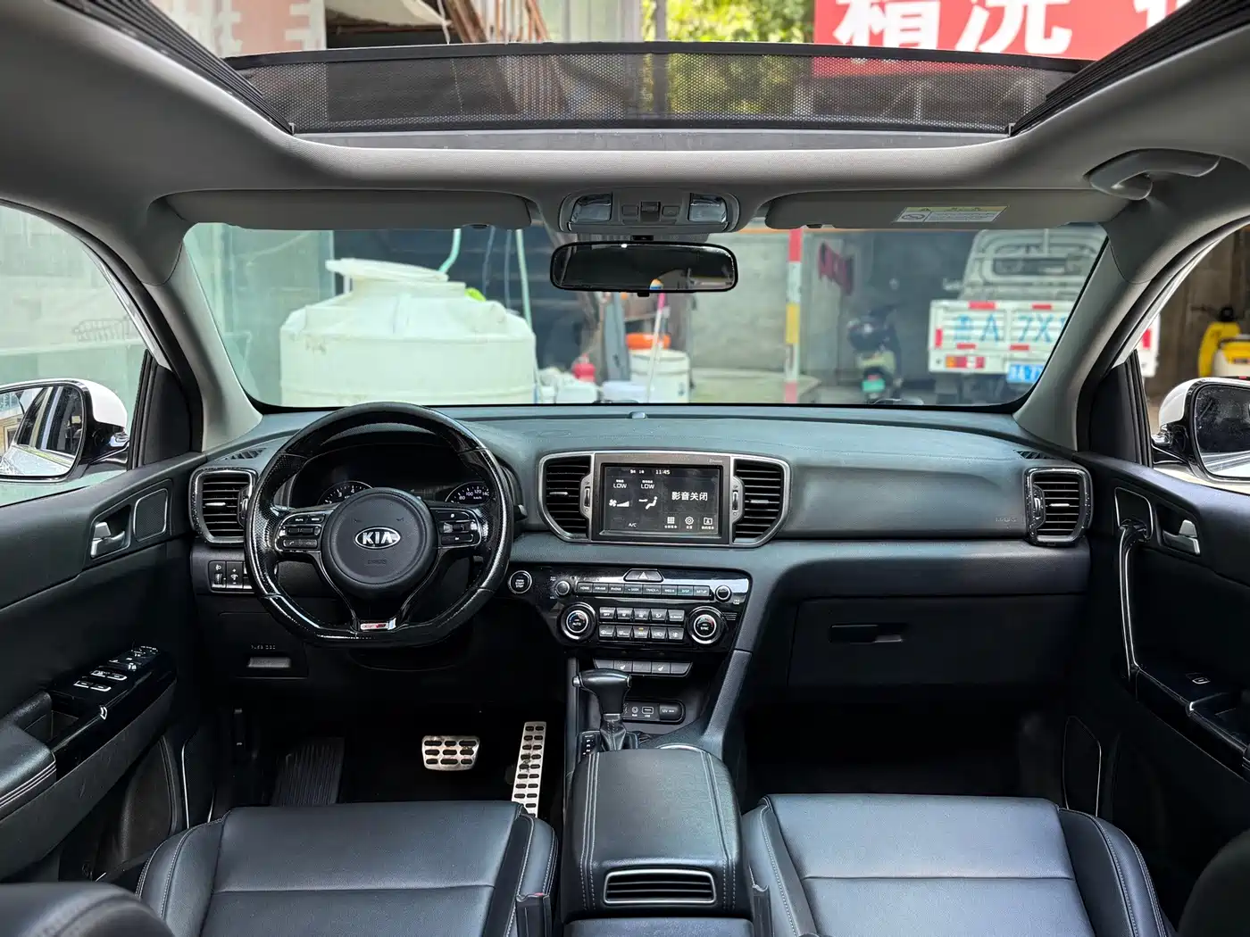 Kia KX5 2019 2017 1.6T Automatic 2WD 15th Anniversary Special DLX