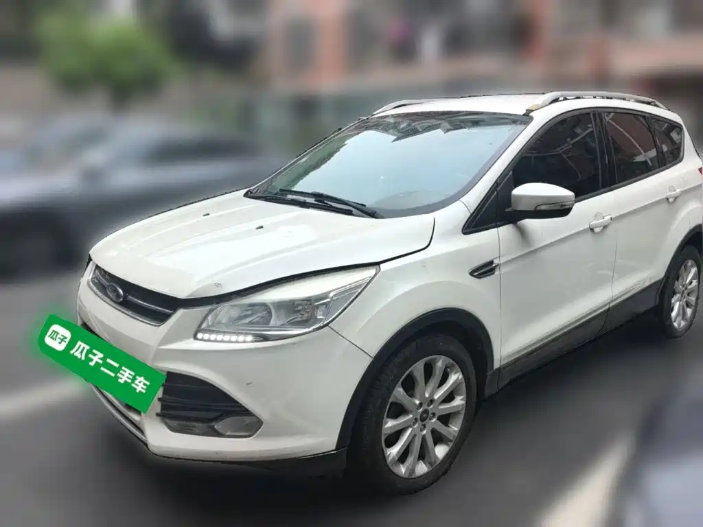 Фото 1 - Ford Kuga