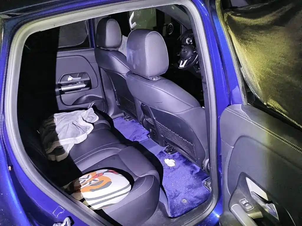Photo 11 - Mercedes-Benz EQA