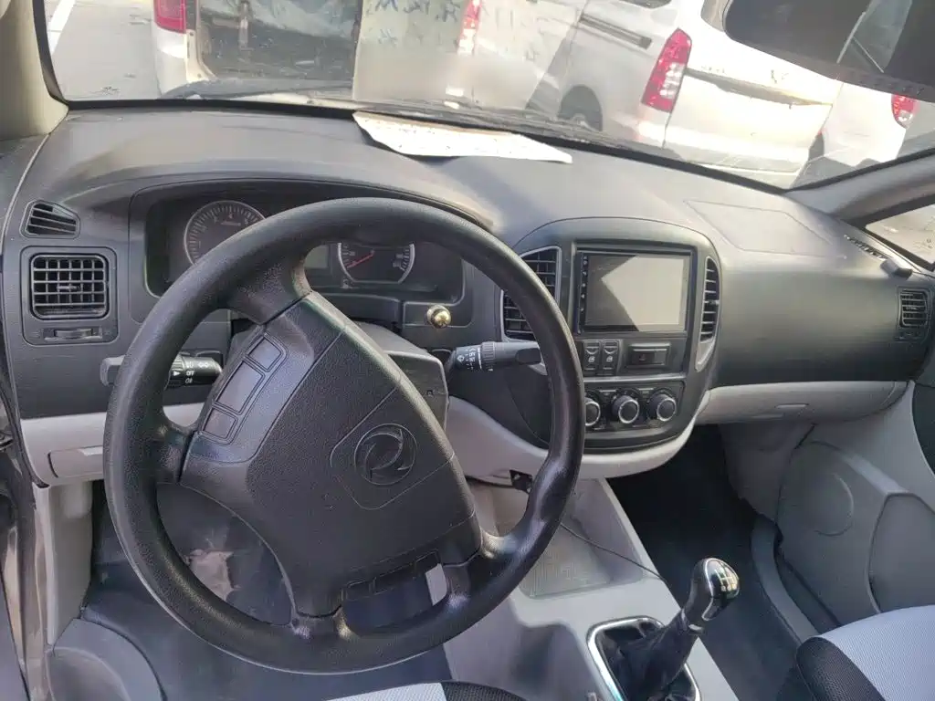 Фото 8 - Dongfeng Fengxing Lingzhi