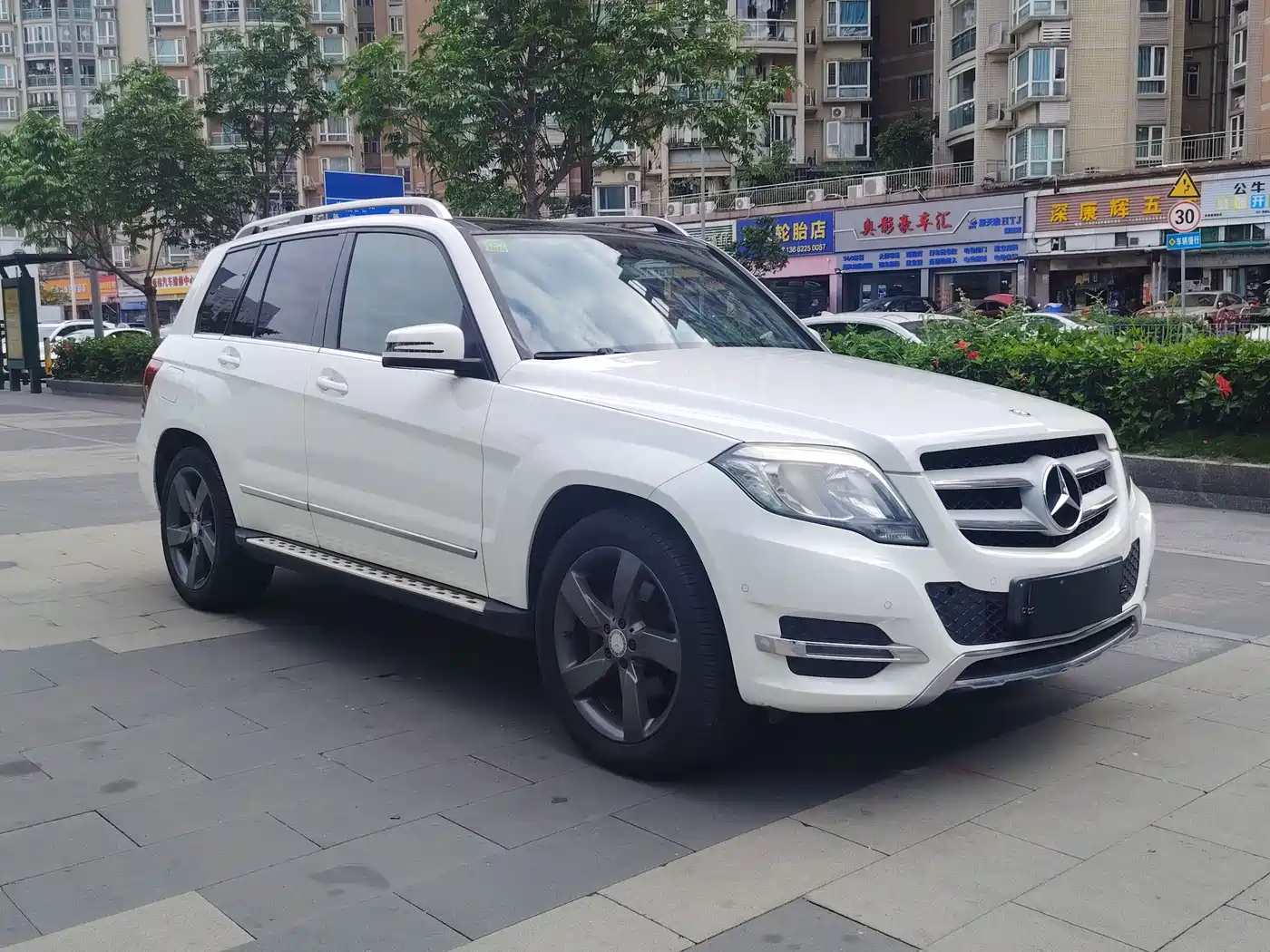 Mercedes-Benz GLK-Class 2013 GLK 300 4MATIC Dynamic Sunroof фото 3