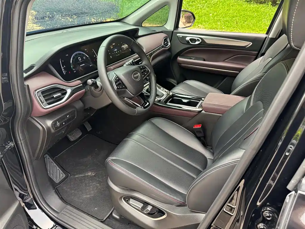 GAC Trumpchi Trumpchi M6 2023 PRO 270T DCT Luxury Edition фото 4