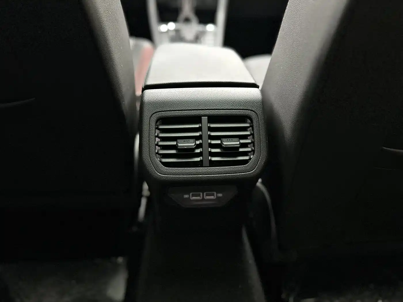 Volkswagen Bora 2020 1.5L Automatic Elite фото 13