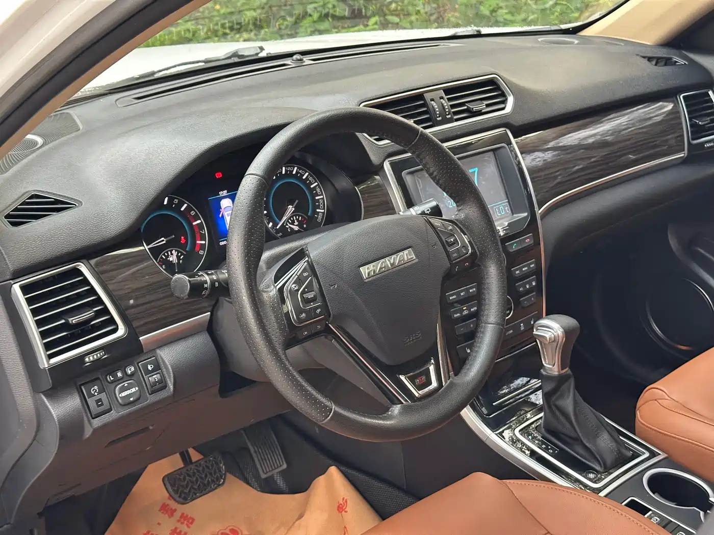 Haval H2 2016 Red Label 1.5T Automatic 2WD Luxury фото 5