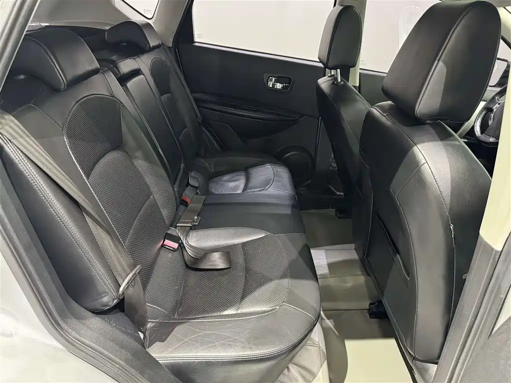 Photo 24 - Nissan Qashqai